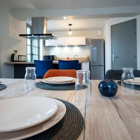 Apartment Le Voltaire / Colbert - Bord De Loire