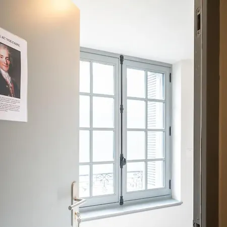 Le Voltaire / Colbert - Bord De Loire 公寓 *