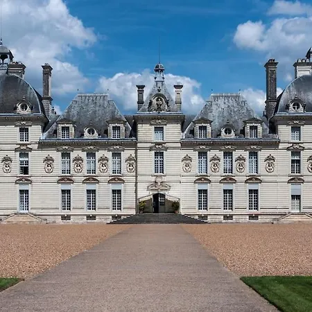 Le Voltaire / Colbert - Bord De Loire Apartment *